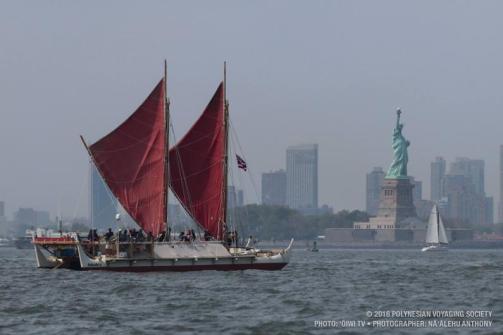 hokulea-statue-of-liberty